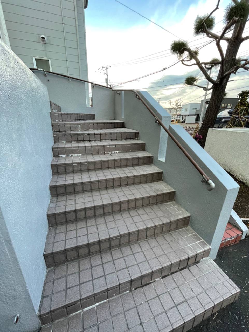 札幌市　手すり取り付け(外階段)